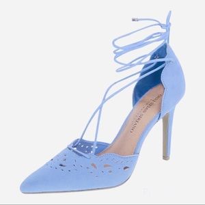 Uniquely adorable blue heel
